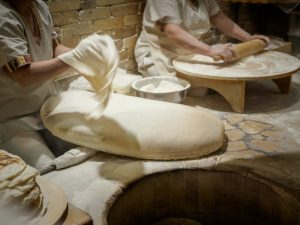 Women,making,lavash,flat,bread,in,armenia.,traditional,cuisine