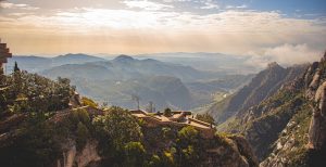 Montserata, Autors Chan.lee, Unsplash.com